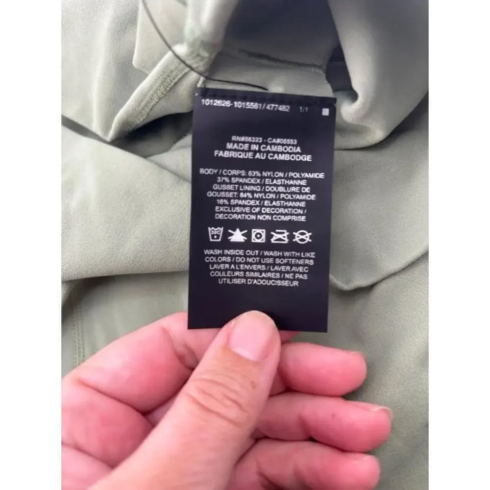 Women's Nike Training Shorts - Green - Size L - Picture 13 of 14